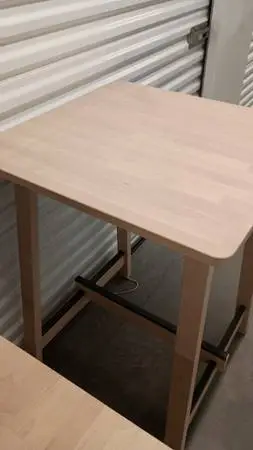 Work station/tall desk/tall table w/chair