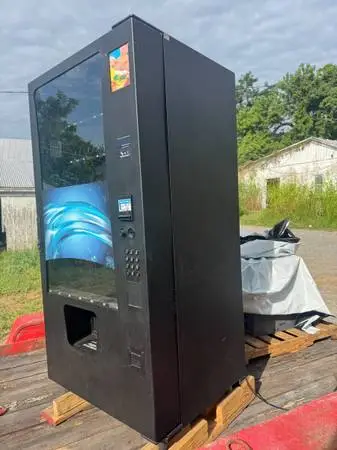 Wittern drink and snack vending machine