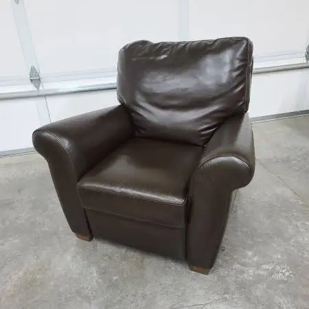 Natuzzi Leather Recliner