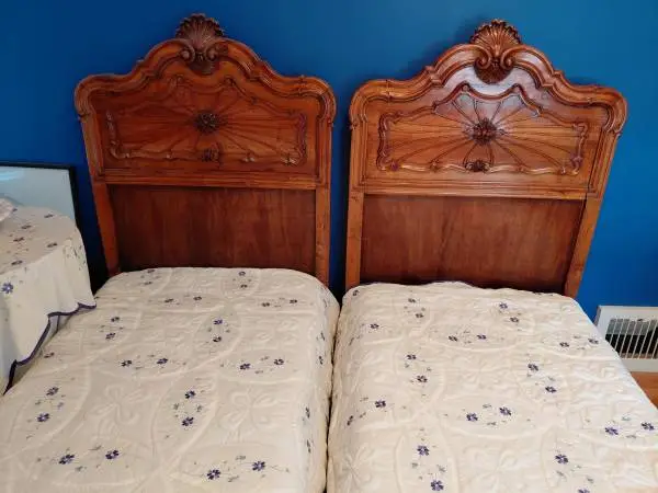 Pair of Single Antique Beds