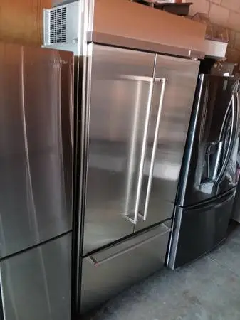 2024 model KitchenAid built-in refrigerator small blemish
