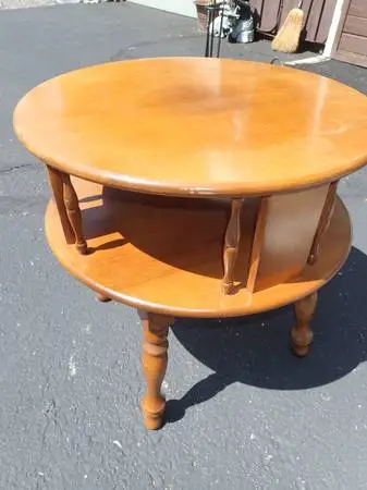Ethan Allen Style 2 Tier Maple Round Accent Table