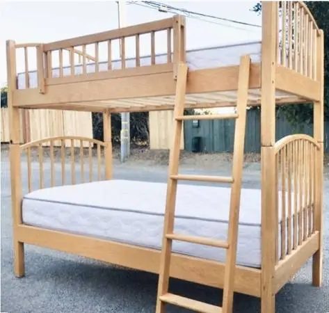 ****Twin Bunk Bed with Mattress *****