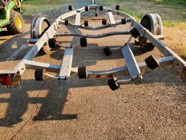 deluxe easy loader galvanized 19/20 ft boat trailer,OBO