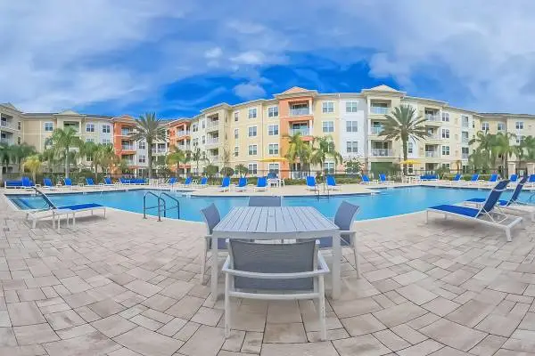 Cable Ready, 3 bedroom, Located in Winter Springs
