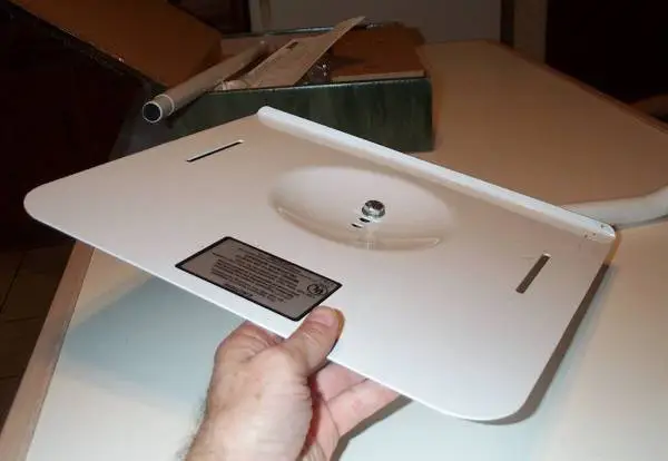 TV Wall Mount Swivel Base Vintage 2002 CRT PrimeTime 13 inch - 17 inch