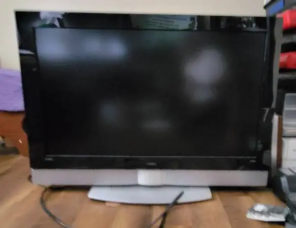 Vizio 42 TV