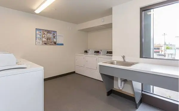 Sundeck, On-Site Management, Multi Use Room