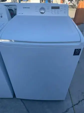 White samsung washer