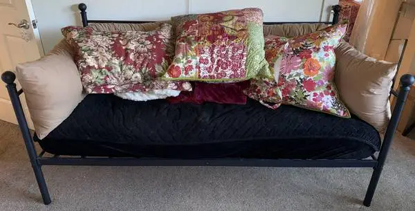 FREE!!!! FURNITURE: Dressers, Beds, Chairs, Couches & More!