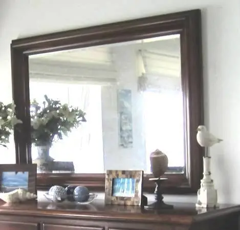 MIRROR Maker by Bernhardt