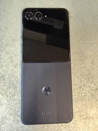motorola razr+ 2024 256GB for t-mobile service only