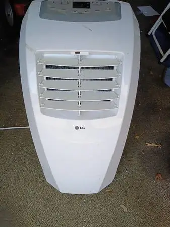 LG 10000 BTU (200 BTU DOE) 300 Sq Ft Portable Air Conditioner