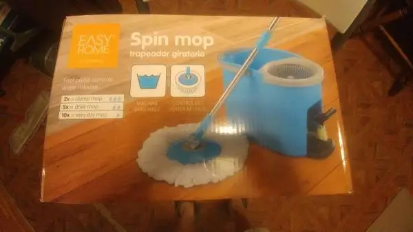 BRAND NEW Spin Mop and bucket