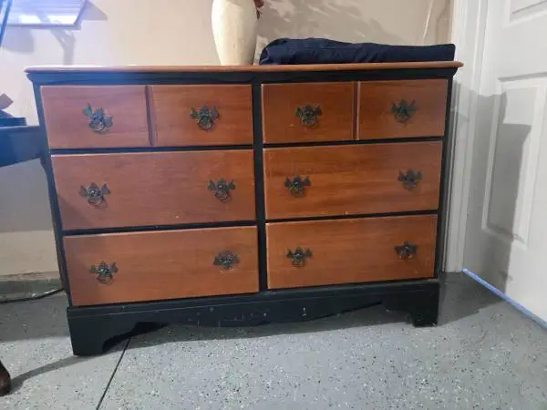 Solid Wood Dresser with Dovetail Joinery