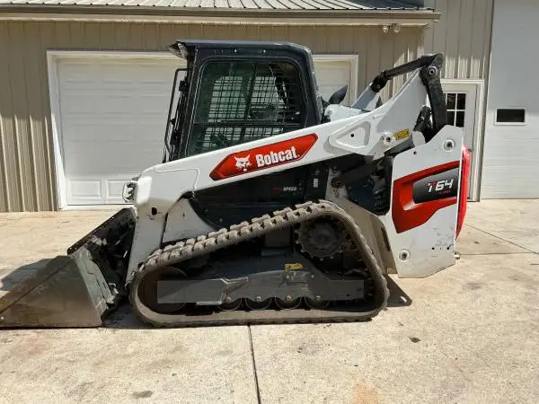 Bobcat T64