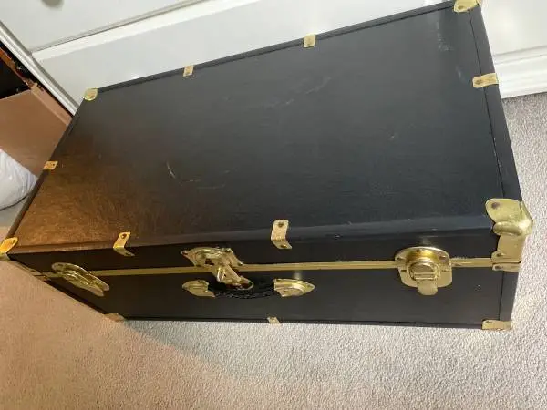 Trunk/storage chest- Black w/Gold accents