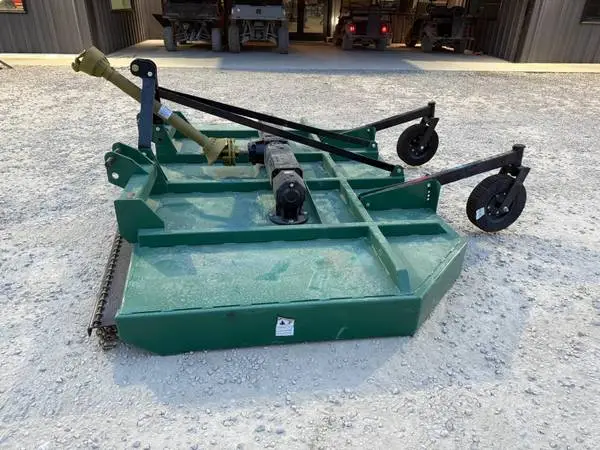 BUSH HOG MOWER M10FD WITH CHAIN BAR IN FRONT