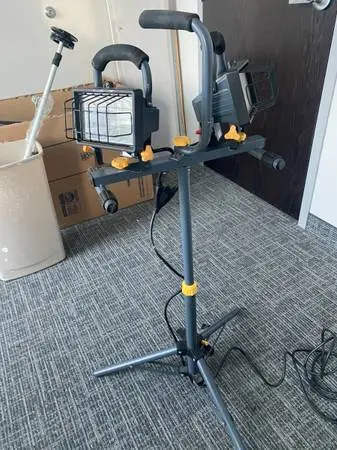 Halogen / Flood light with stand for sale