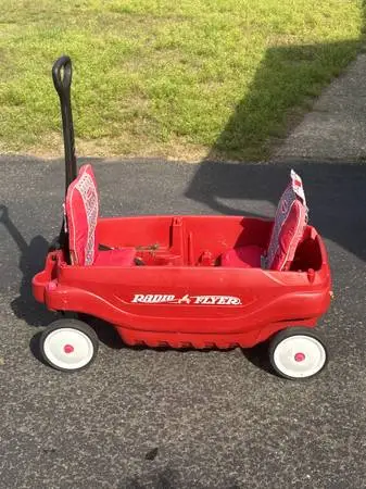 Radio Flyer Wagon