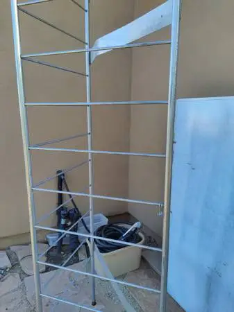 Metal Display Fixture