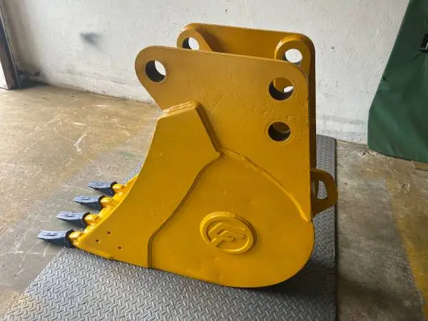16” Excavator Bucket
