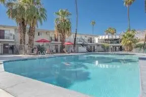 2BD 1BA, Pool & Spa, Stainless Steel Appliances