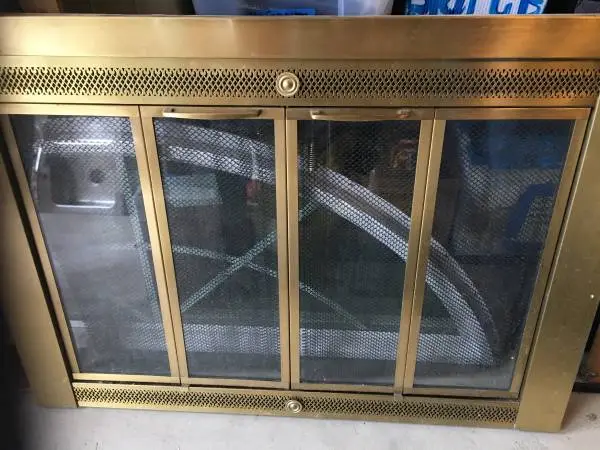 Fireplace screens
