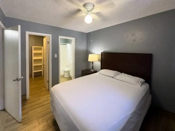 Enjoy an Apartment Feel Without Long-Term Leases