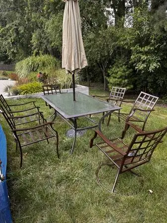 Patio full Set with Umbrella Shade 6 chairs and Table