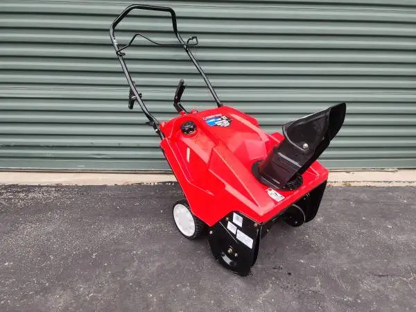 GREAT 4 Stroke GAS Troy Bilt Electric Start Snow Blower MINT