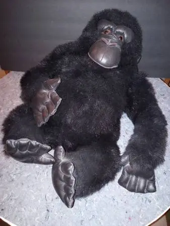 1991 Ramon Gorilla Special Effects Stuffed Animal by 24k Polar Puff