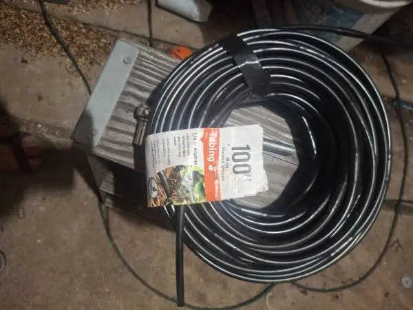 100ft 9 in  dripper spacing 1/4 in tubing Dripline