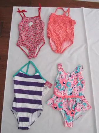 Girls 4T New Swimsuits ( Read Details )