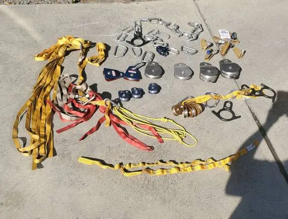 Tree climbing gear Ropes