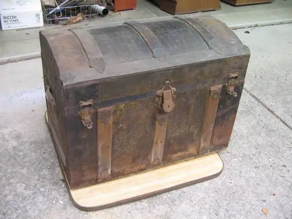Vintage Steamer Trunk