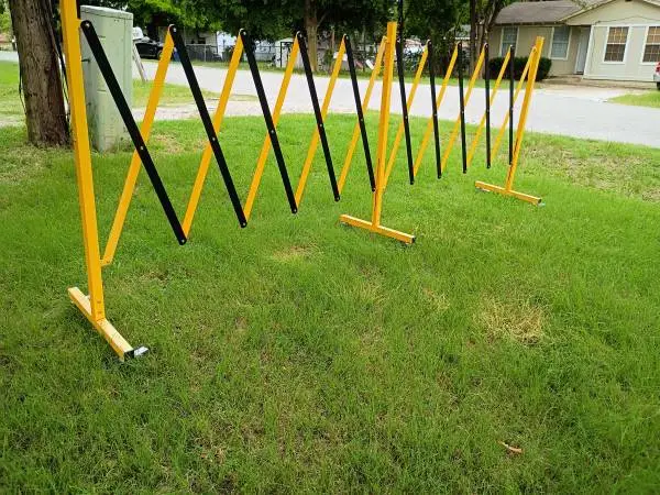 Expandable Rolling Barricade - Safety Barrier w/ Lockable Casters!