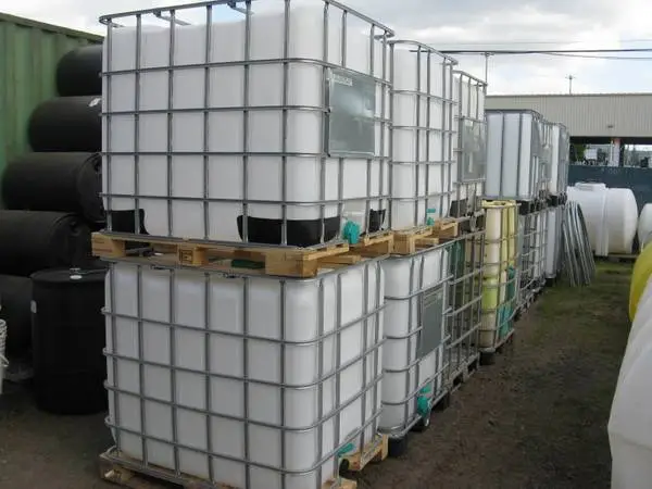 Food Grade 275 Gallon IBC Totes: CASH ONLY
