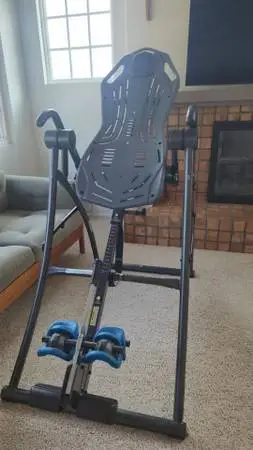 Spine Inversion Table