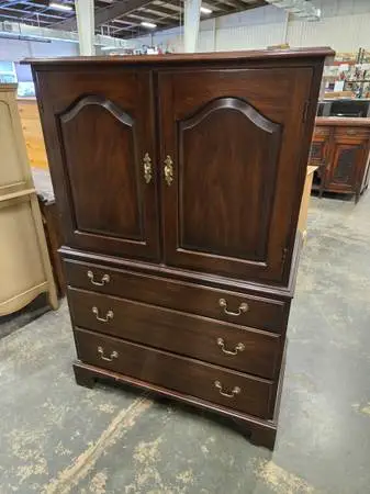 Habitat for Humanity Restore – Henkel-Harris Solid Mahogany Wardrobe