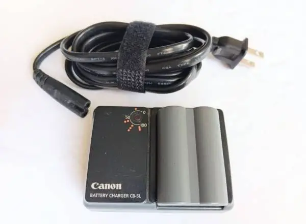 Genuine Canon CB-5L Charger and GENUINE Canon BP-511A Battery