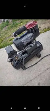 testors airbrush compressor (model AC500)