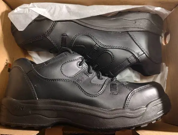 Brand new Size 11 Red Wing shoes