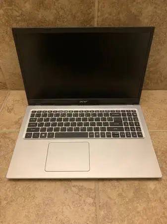 11th Gen i3 Windows 11 Dell with SSD, Webcam, 8GB Ram, and Bluetooth!
