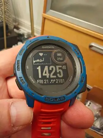 46mm Garmin Instinct SOLAR Smartwatch Waterproof 30day Battery