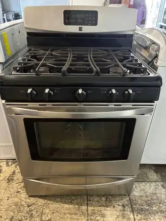 Kenmore Stainless Steel 5 Burner 30” GAS Stove