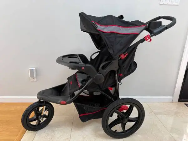 3 WHEEL JOGGING STROLLER