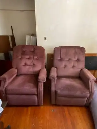 recliner chairs  remote go up and forward with remote