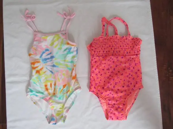 New Girls 3T Swimsuits ( Read Details )