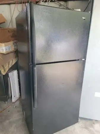 *HOT-SHOT DELIVERY* GE REFRIGERATOR